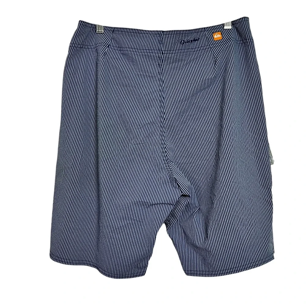 Quiksilver Mens Striped Board Shorts Size 34 Drawstring‎ Cargo Pocket Swim